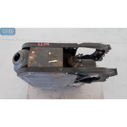 SERBATOIO ADBLUE VOLVO truck FH13 usato