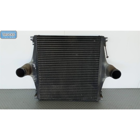 RADIATORE INTERCOOLERS IVECO EUROSTAR usato