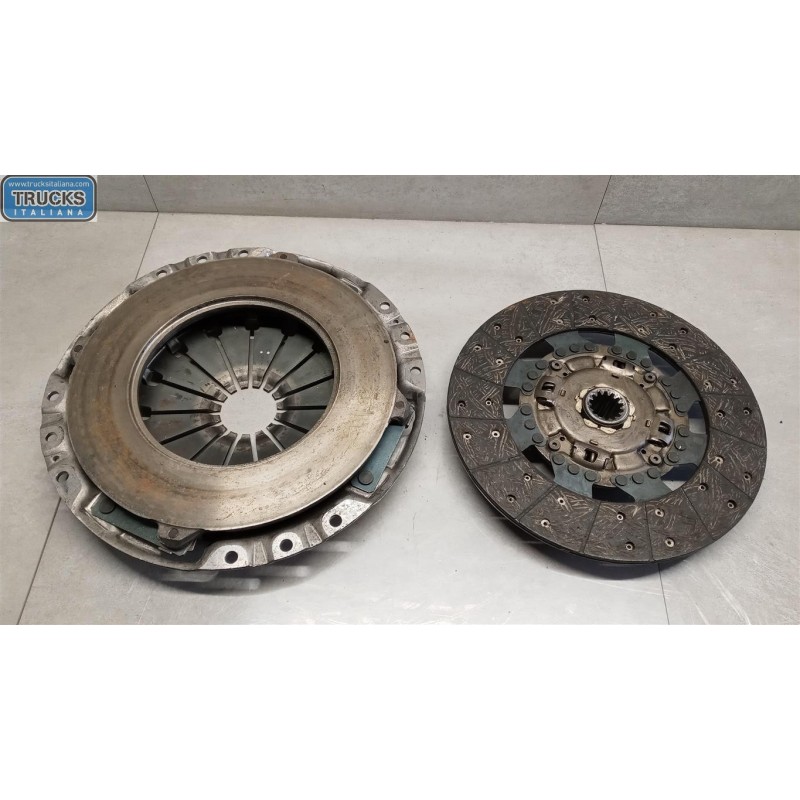 ISUZU KIT FRIZIONE ISUZU NPR usato