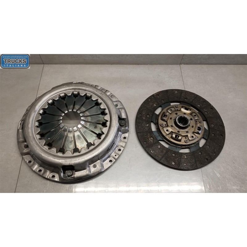 ISUZU KIT FRIZIONE ISUZU NPR usato