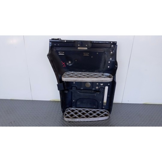 PEDANA SALITA A/DX SCANIA 124 usato