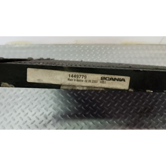 RADIATORE CLIMATIZZATORE SCANIA 124 usato