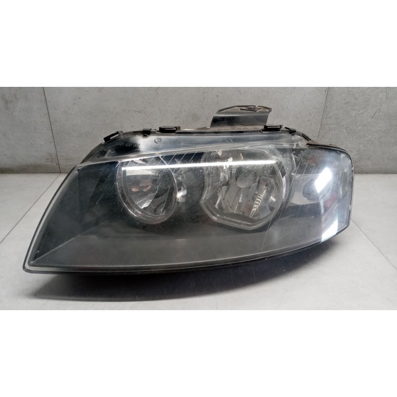 AUDI FRONT LEFT FLASHLIGHT  AUDI A3 Sportback 2005>2008 used