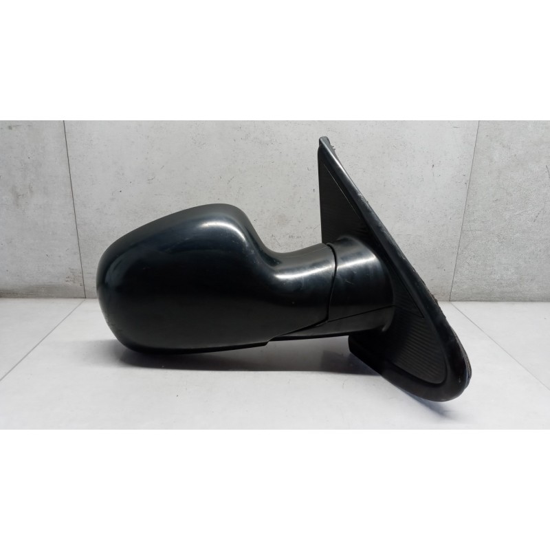 CHRYSLER RIGHT ELETRIC REAR-VIEW MIRROR  CHRYSLER Voy./G.Voyager 2004>2008 used
