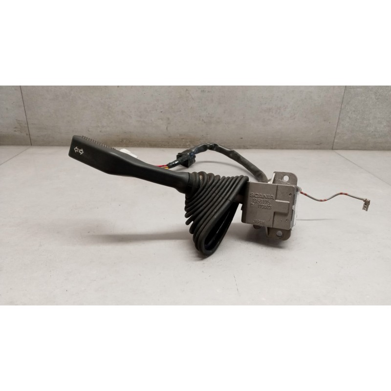 SCANIA DEVIOLUCI SCANIA 93 usato