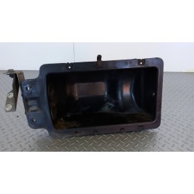 RIGHT HEADLIGHT SEAT SCANIA...