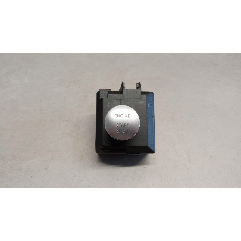 MERCEDES-BENZ ENGINE UNIT MERCEDES-BENZ Classe CLA (C117) 2016>2019 used