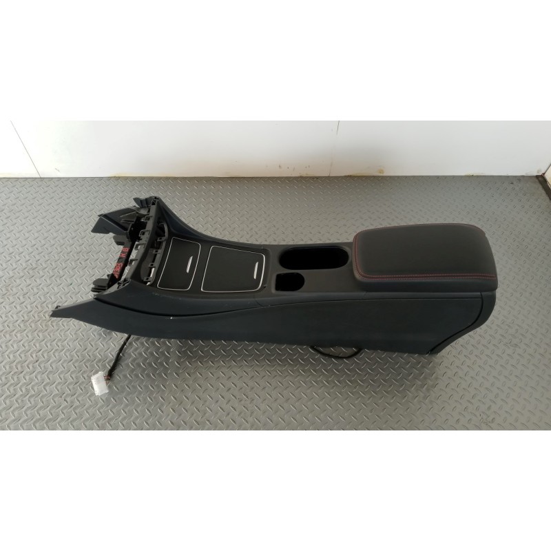 MERCEDES-BENZ KIT SEATS  MERCEDES-BENZ Classe CLA (C117) 2016>2019 used