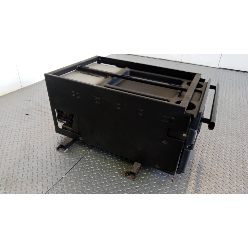 RENAULT truck FRIGO ABITACOLO RENAULT truck Magnum 2001>2010 usato