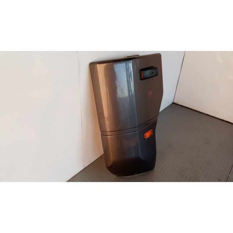 RENAULT truck CANTONALE PARAURTI ANT SX RENAULT truck Magnum 2001>2010 usato