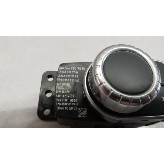 INTERRUTTORI E PULSANTI ABITACOLO MERCEDES-BENZ Classe CLA (C117) 2016>2019 usato