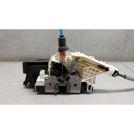 LATCH LOCK MERCEDES-BENZ Classe CLA (C117) 2016>2019 used