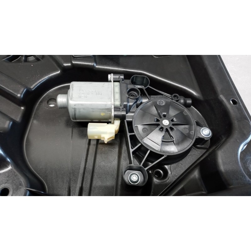 JEEP BACK LEFT POWERED WINDOWS  JEEP Compass 2017> used