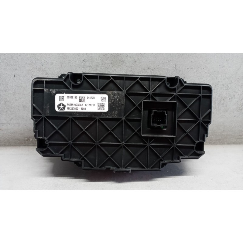 JEEP AC CONTROL UNIT JEEP Compass 2017> used