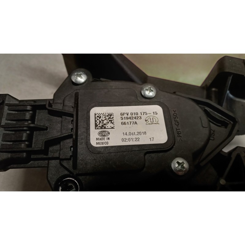 JEEP ELETRONIC THROTTLE PEDAL  JEEP Compass 2017> used