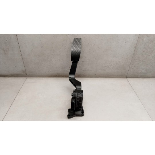 ELETRONIC THROTTLE PEDAL  JEEP Compass 2017> used