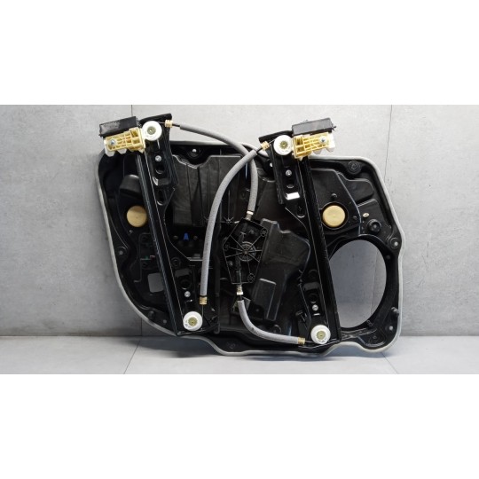 FRONT RIGHT POWERED WINDOWS  JEEP Compass 2017> used