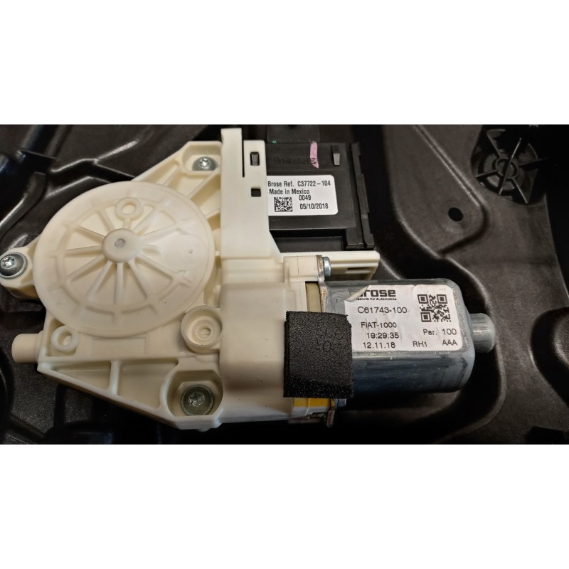 JEEP FRONT RIGHT POWERED WINDOWS  JEEP Compass 2017> used