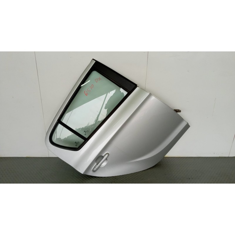 HYUNDAI RIGHT REAR DOOR  HYUNDAI i20 2008>2012 used