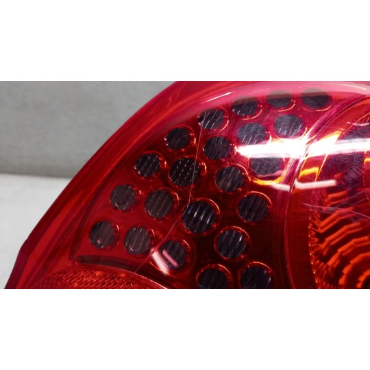 FARO POSTERIORE ESTERNO DESTRO PEUGEOT 207 2006>2009 usato