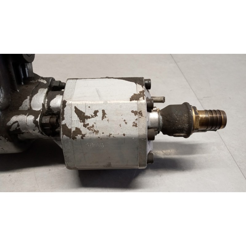 IVECO POMPA IDRAULICA IVECO Daily 2000>2006 usato