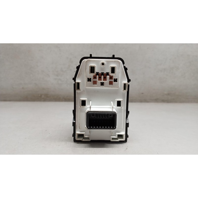 KIA INTERRUTTORI E PULSANTI ABITACOLO KIA Rio 2017> usato