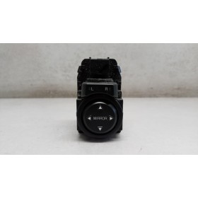 INTERRUTTORI E PULSANTI...