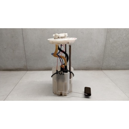 PUMPS TANK SUZUKI SX4 2013> used