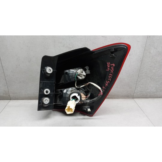 FARO POSTERIORE ESTERNO SINISTRO SUZUKI SX4 2013> usato