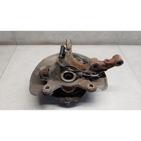 MONTANTE COMPLETO SINISTRO MITSUBISHI Colt 2004> usato