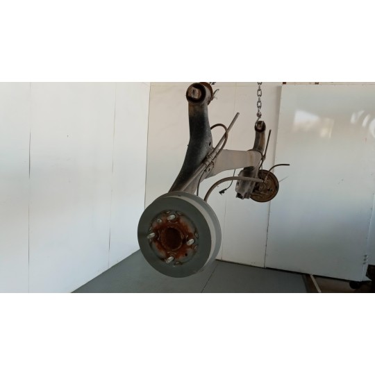 ASSALE POSTERIORE MITSUBISHI Colt 2004> usato