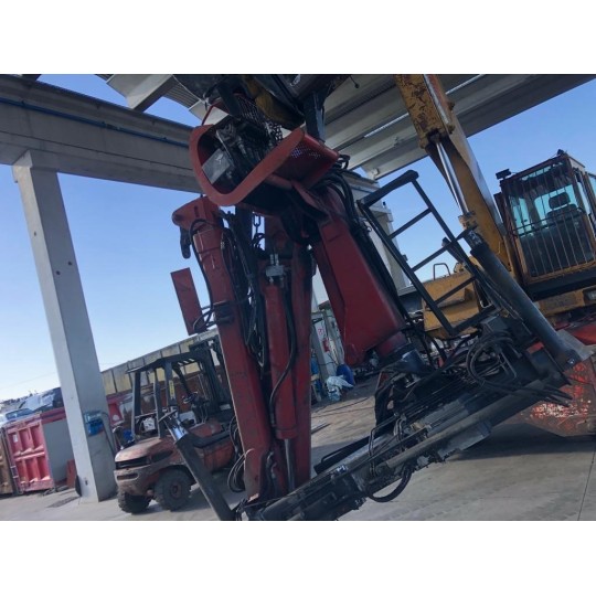 GRU IDRAULICA . . usato