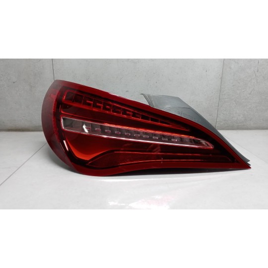 FARO POST ESTERNO LED SINISTRO MERCEDES-BENZ Classe CLA (C117) 2016>2019 usato