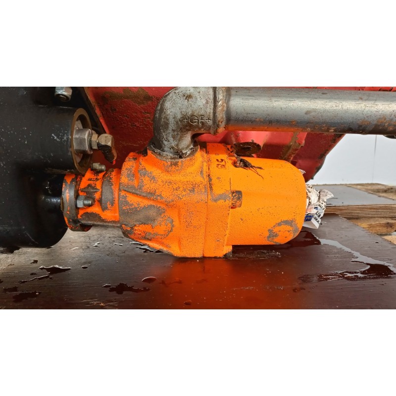 IVECO HYDRAULIC PUMP  IVECO 170NC used