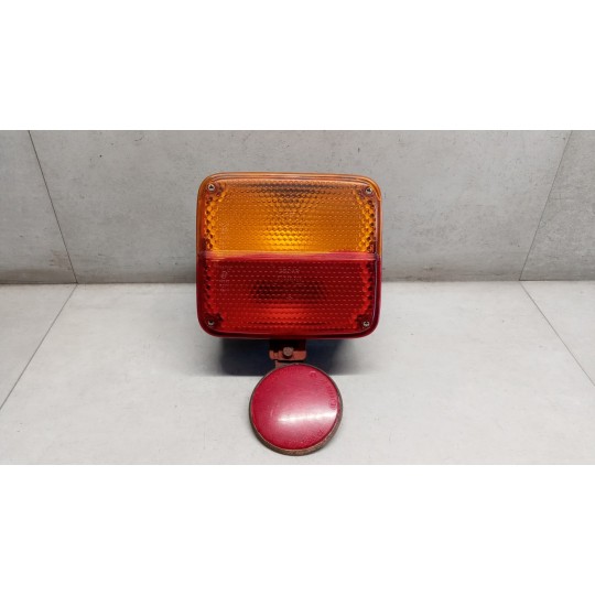 FARO POSTERIORE ESTERNO DESTRO IVECO 170NC usato