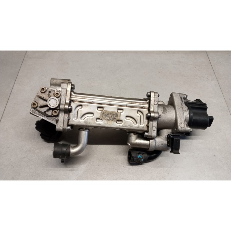 HYUNDAI VALVOLA EGR HYUNDAI ix35 2009>2015 usato