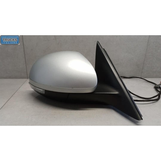 RIGHT ELETRIC REAR-VIEW MIRROR  SKODA Yeti 2012> used