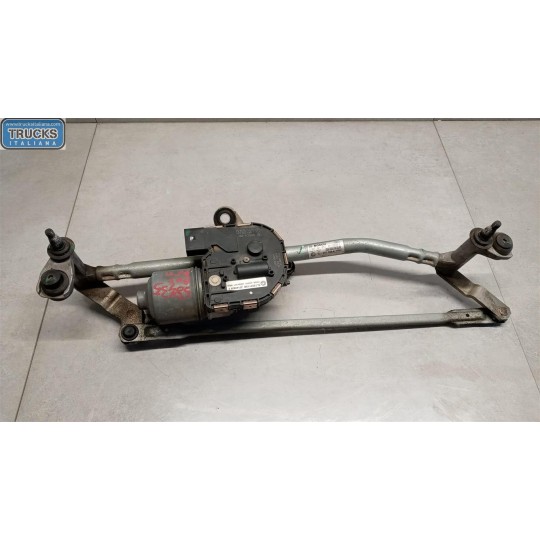 windshield wiper motor SKODA Yeti 2012> used