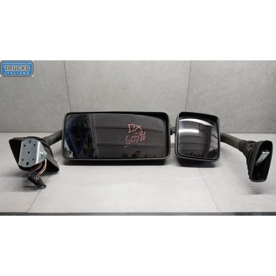 RETROVISORE ELETTRICO DESTRO IVECO Stralis 2003>2007 usato