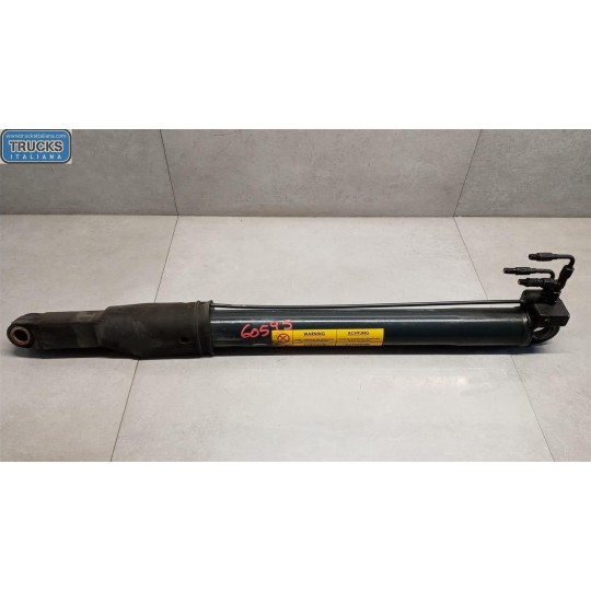 PISTONE ALZA CABINA IVECO Stralis 2003>2007 usato