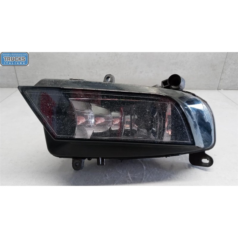 AUDI FENDINEBBIA SINISTRO AUDI A4 2011>2015 usato