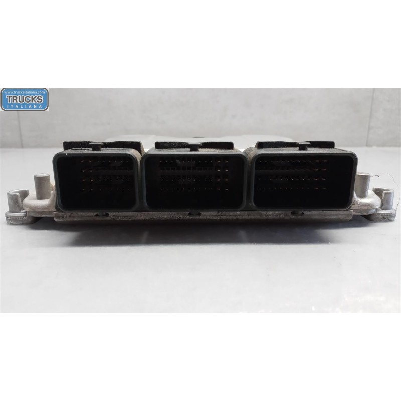 RENAULT van CENTRALINA MOTORE RENAULT van Master 1998>2003 usato