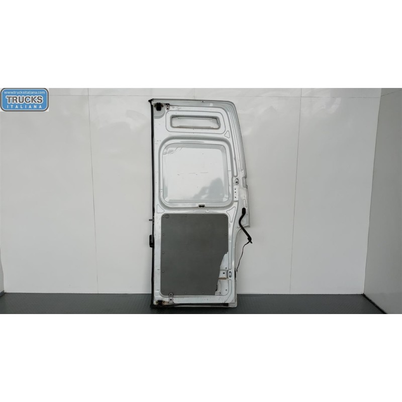 RENAULT van LEFT LOAD DOOR RENAULT van Master 1998>2003 used