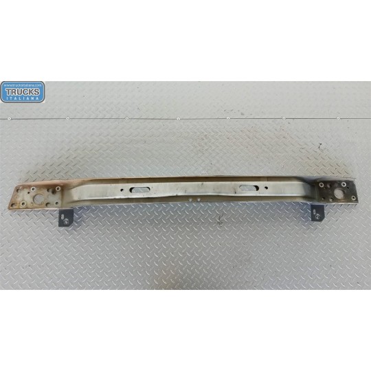 TRAVERSA ANTERIORE PARAURTO RENAULT van Master 1998>2003 usato