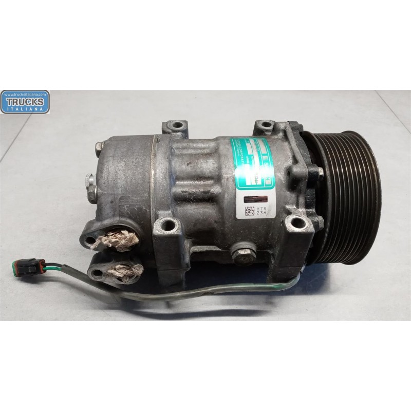 SCANIA AIR CONDITIONER COMPRESSOR SCANIA Serie R 2005> used