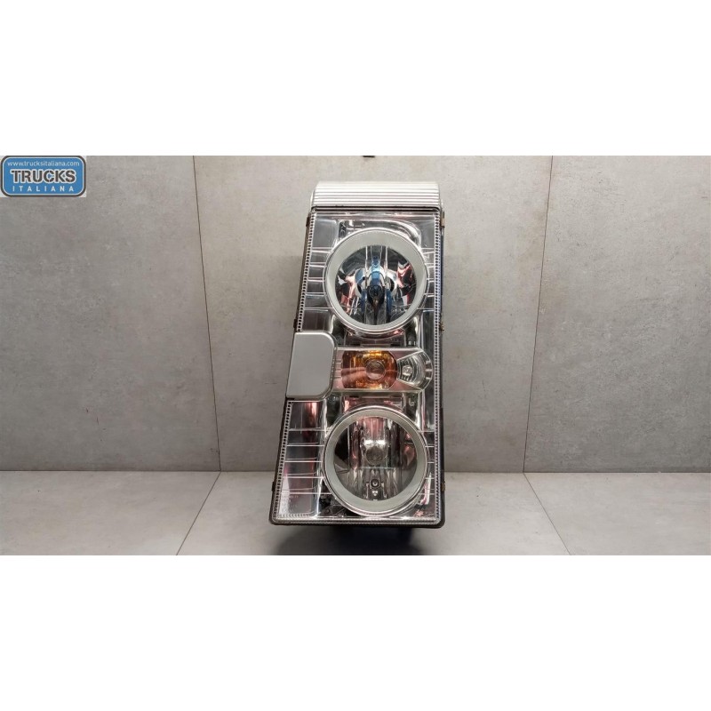RENAULT truck FARO ANTERIORE SINISTRO RENAULT truck Magnum 2001>2010 usato