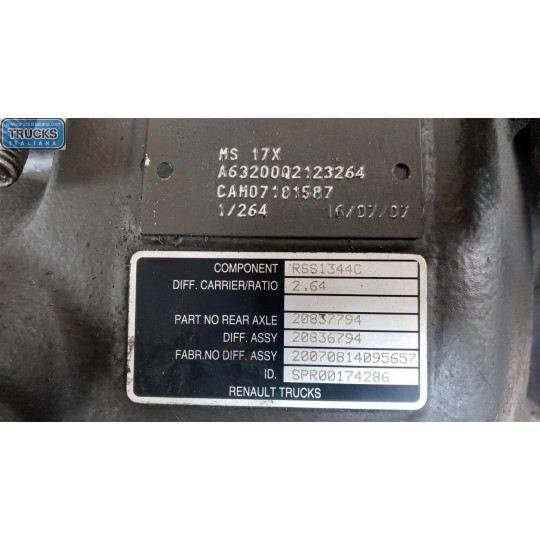 ASSALE POSTERIORE RENAULT truck Magnum 2001>2010 usato