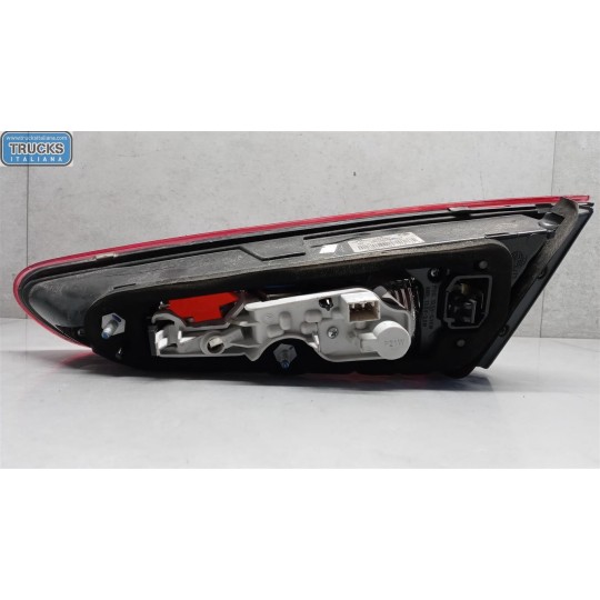 FARO POST INTERNO LED SINISTRO ALFA ROMEO Giulietta 2010>2016 usato