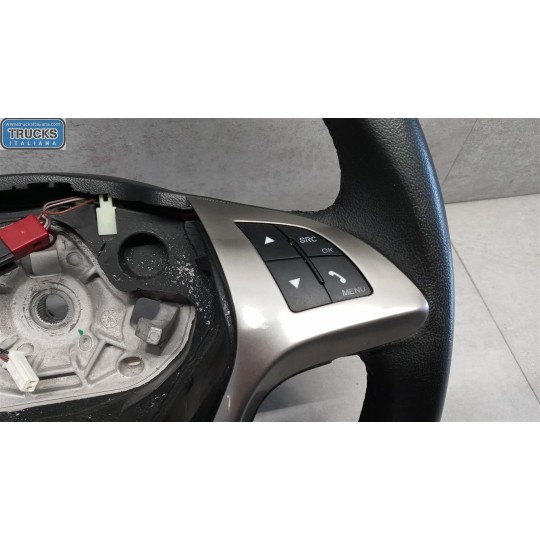 VOLANTE LANCIA Ypsilon 2011>2015 usato