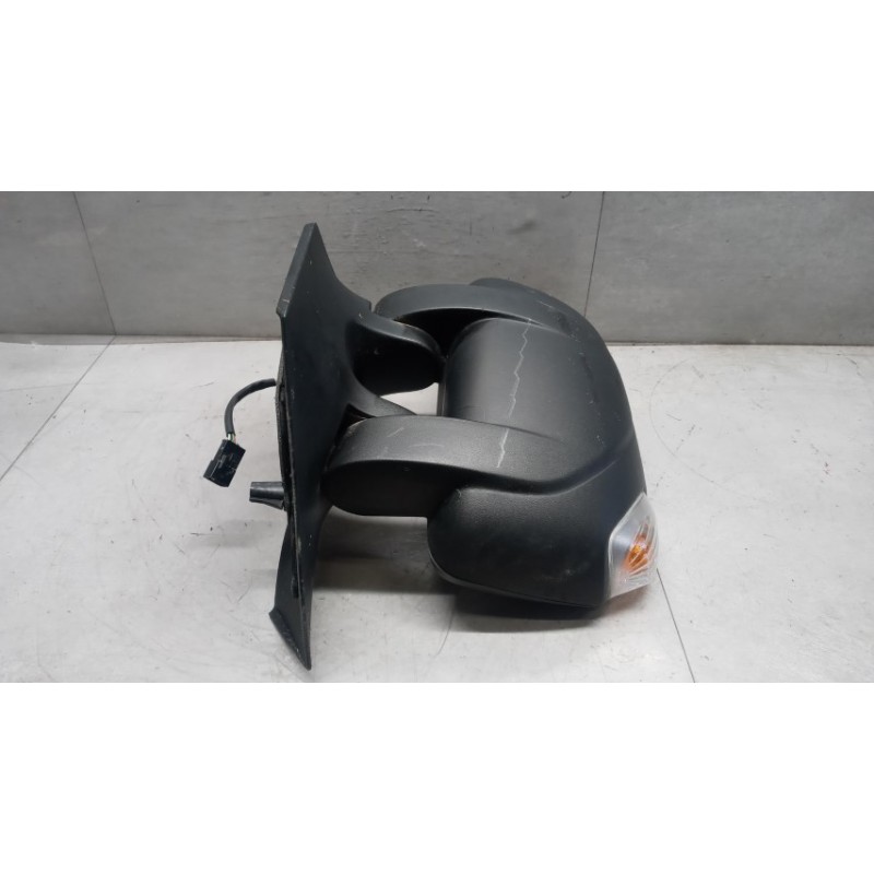 RENAULT van LEFT ELETRIC REAR-VIEW MIRROR  RENAULT van Master 2014>2019 used